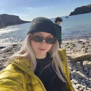 Beth Duxbury profile