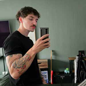 Joseph Williams profile