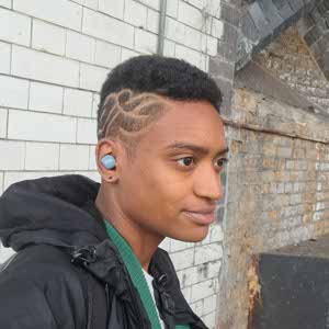 Tee Edwards-Dos-Santos profile