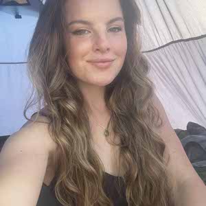 Lydia Thomas profile