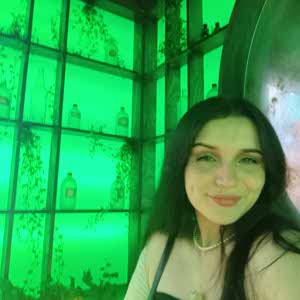HappyGal Smilez profile