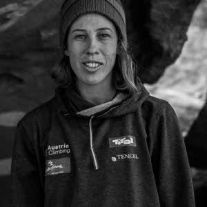 Zoe Baker profile