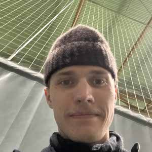 Nicholas Marsh profile