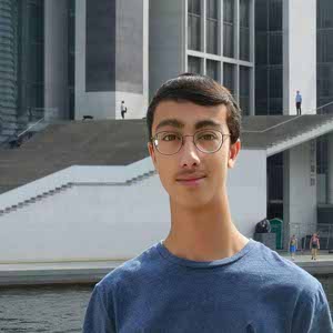 Navin Xhenseval profile