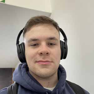Elliot Brooks profile
