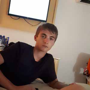 Alex Ray profile