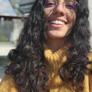 Veronica Alzate profile