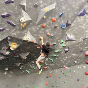 Holly Stimson profile