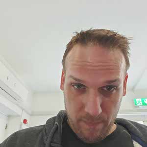 Leigh Martin profile