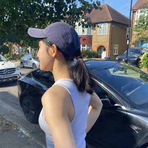 Jennifer Hu profile