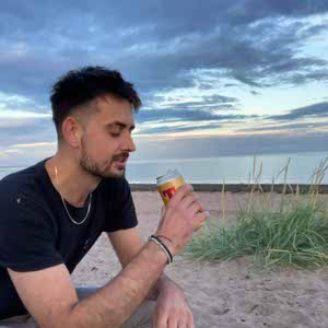 Robert Booth profile