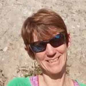 Alison Athroll profile