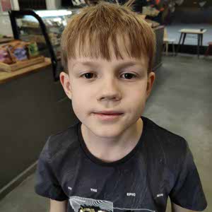 Alexander Lindstrom Lloyd profile