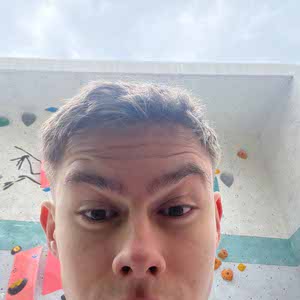 Kris Doksus profile