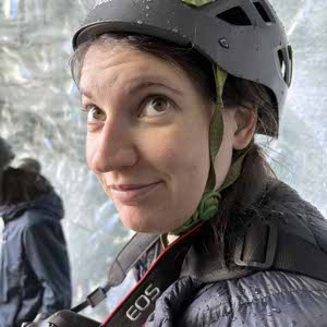 Liz Abramson profile