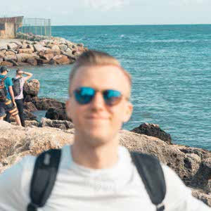 Tom Hilton profile