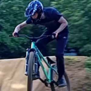Oliver Bloomfield profile