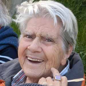 Janek Trace-Kleeberg profile