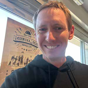 Andy Holmes profile
