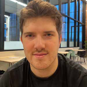 Max De Corte profile