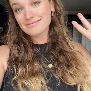 Nuala Dempsey profile