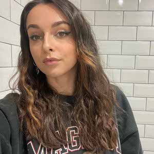 Ellie MacDouga profile