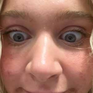 Julie Holstad profile