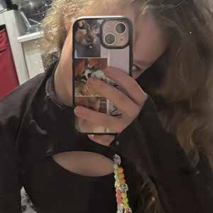 Ela mai Mackenzie profile