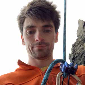 Julian Elliott profile