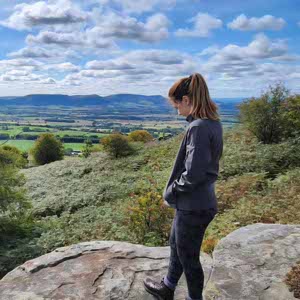 Lauren Toner profile
