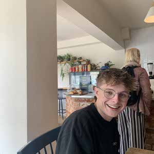 Tom Chapman profile