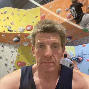Stephen Tully profile