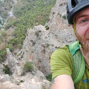 Chris Surfleet profile