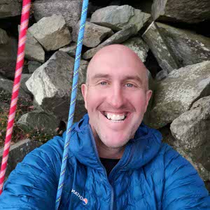 Lee Knight profile