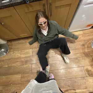 izzy wicks profile