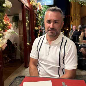 Scott Harris profile