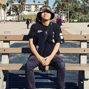 Anthony Yanit profile
