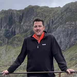 Mark Darch profile