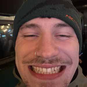 Zak Zuccaroli profile
