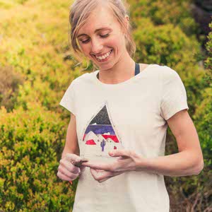Holly Rees profile