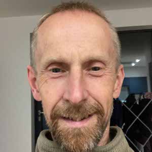Jason Currie profile