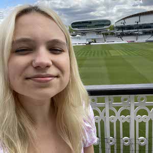 Hannah Francis profile