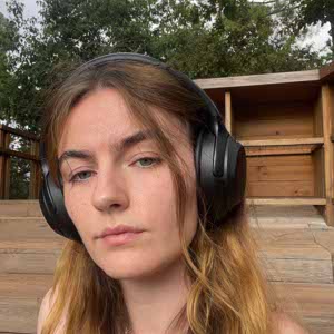 Annabel Davies profile