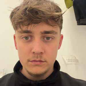 Max Burns profile