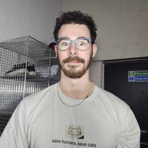 Leigh Walter profile