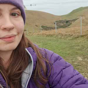 Mia Laraman profile