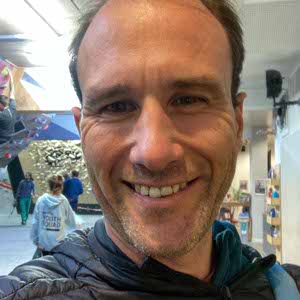 Robin Garrett-Cox profile