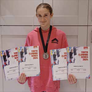 Hollie Smith profile