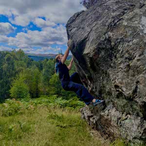 IslaH Hickmott profile