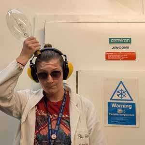 Ru Helmore profile